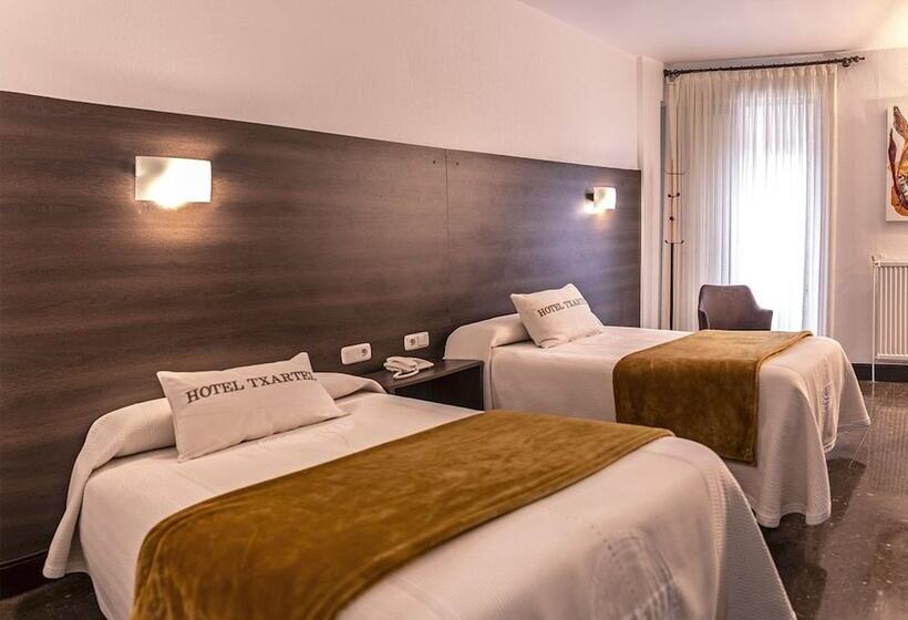 غرفة قياسية, Txartel