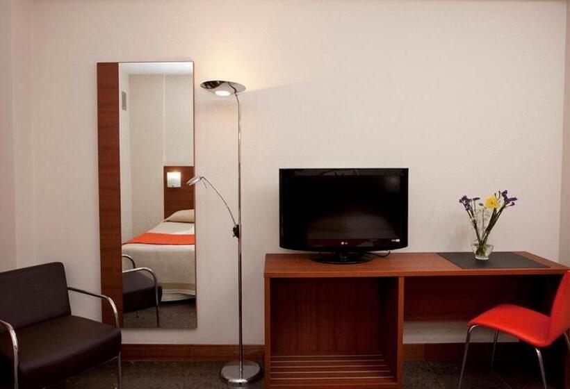 غرفة قياسية, Txartel