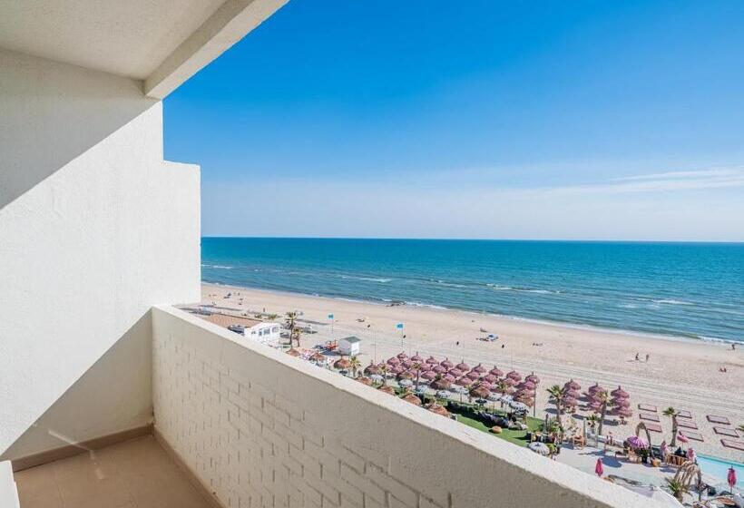 オーシャンビュースタンダードルーム, On Hotels Oceanfront - Adults Designed