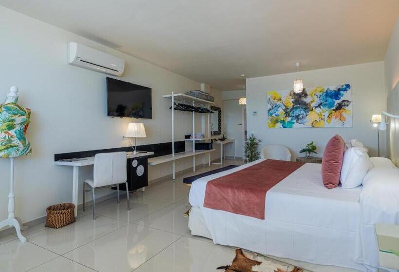 デラックスルーム, On Hotels Oceanfront - Adults Designed