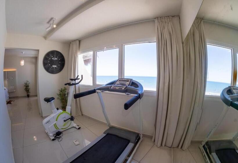 デラックスルーム, On Hotels Oceanfront - Adults Designed