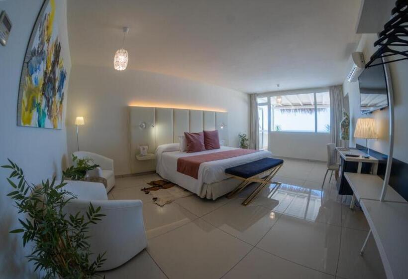 デラックスルーム, On Hotels Oceanfront - Adults Designed