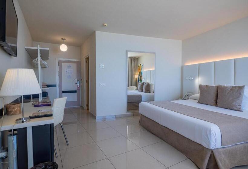 キングサイズベッドのスーペリアルーム, On Hotels Oceanfront - Adults Designed