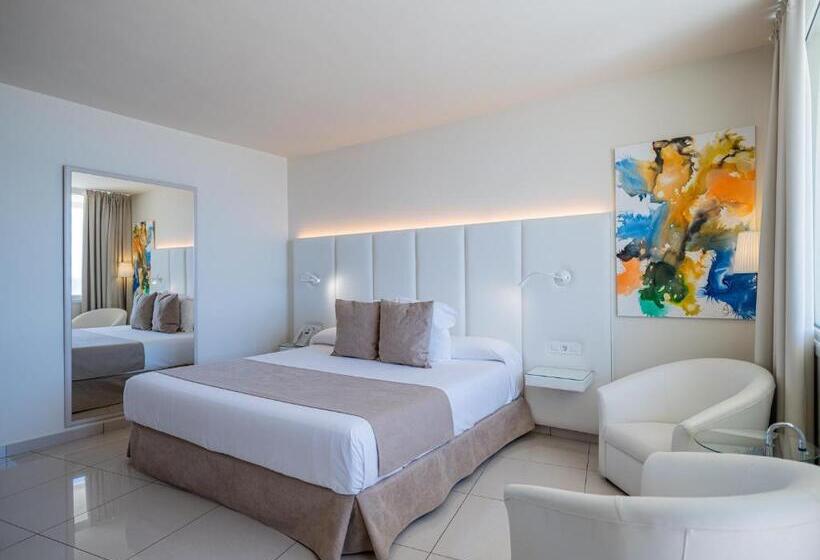 キングサイズベッドのスーペリアルーム, On Hotels Oceanfront - Adults Designed