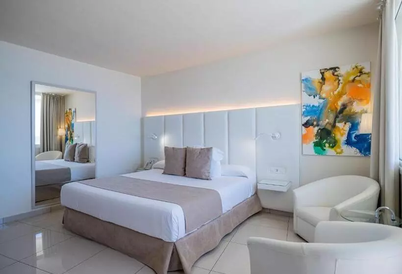 キングサイズベッドのスーペリアルーム, On Hotels Oceanfront - Adults Designed