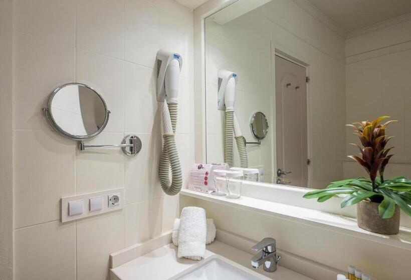 エコノミールーム, On Hotels Oceanfront - Adults Designed