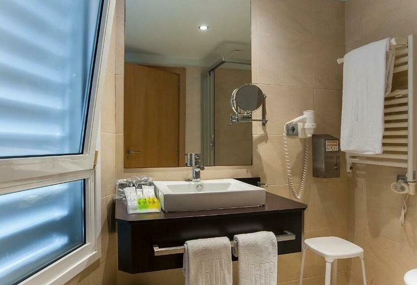 חדר סטנדרט יחיד, Sercotel Codina