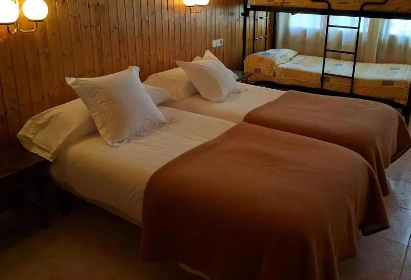 Camera Quadrupla Standard, Hostal Talabart
