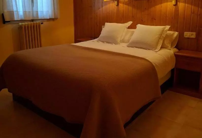 Camera Standard Individuale, Hostal Talabart