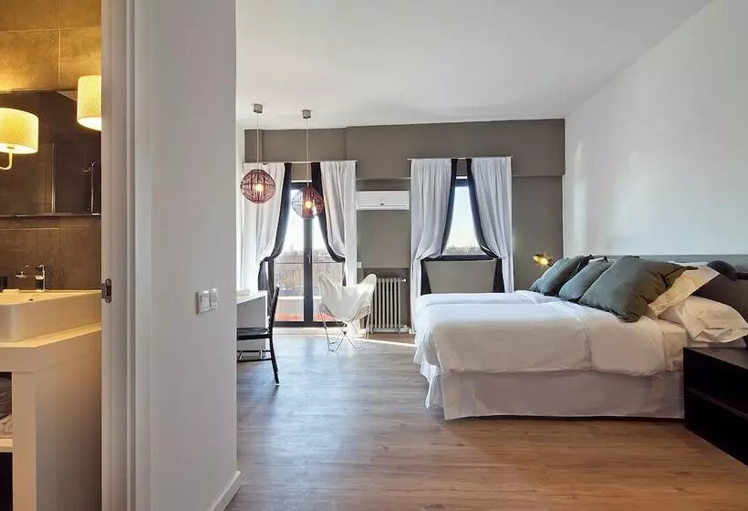 Habitación Familiar, Acta Madfor