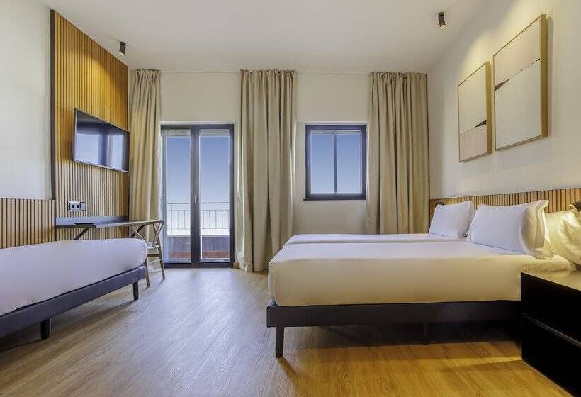 اتاق راحتی سه تخته, Acta Madfor