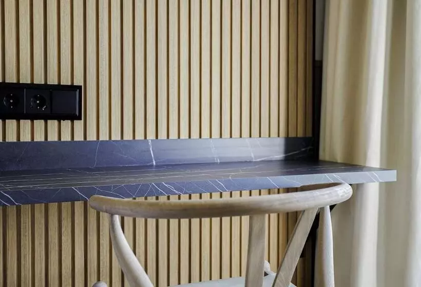 Standard Triple Room, Acta Madfor