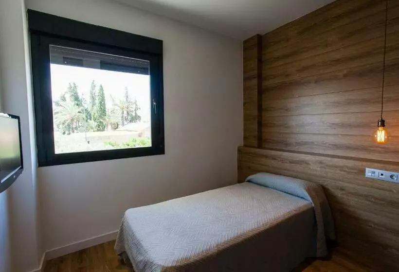 Quarto standart individual, Alcazar