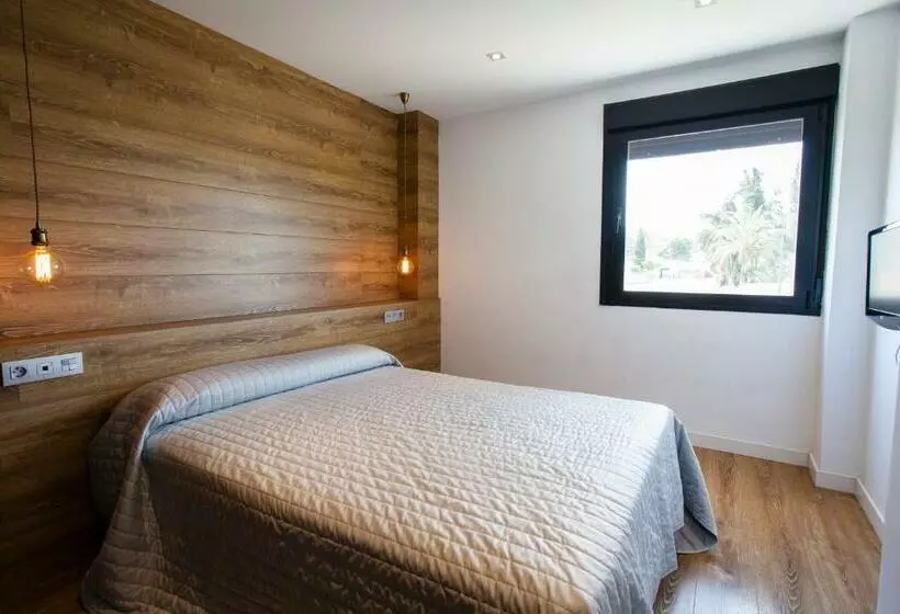 Quarto standard, Alcazar