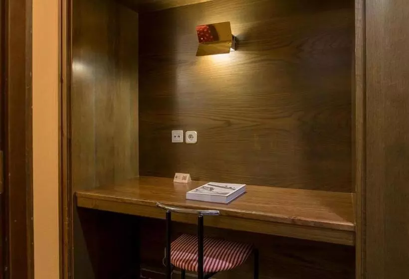 3-Bett-Standardzimmer, Aran La Abuela