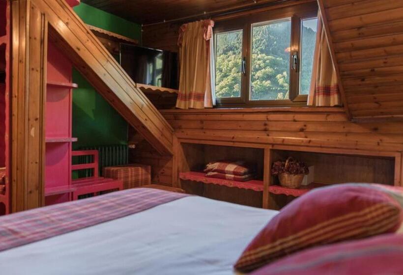 اتاق اکونومی, Aran La Abuela