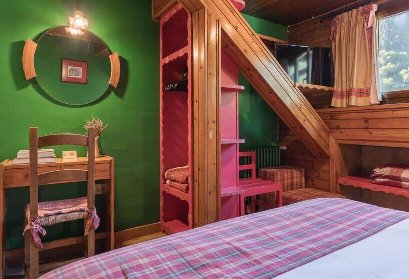 اتاق اکونومی, Aran La Abuela