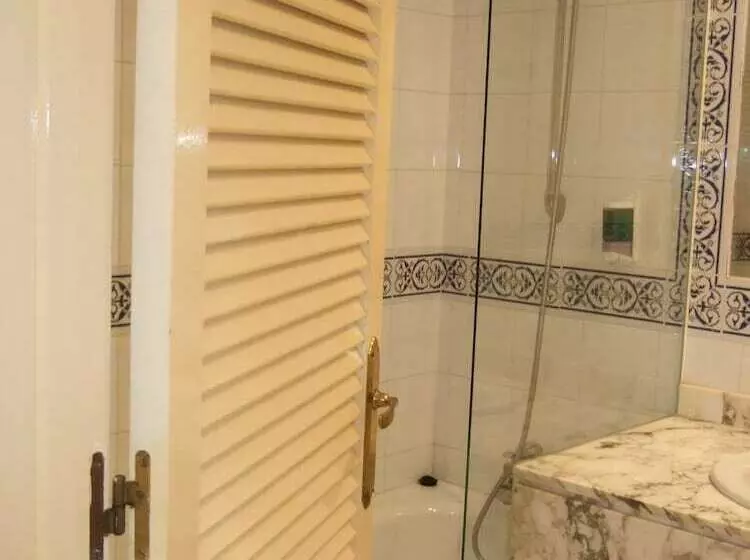 اتاق استاندارد, Entresierras