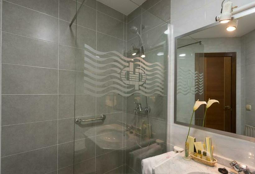 单人经济间, Galicia Palace