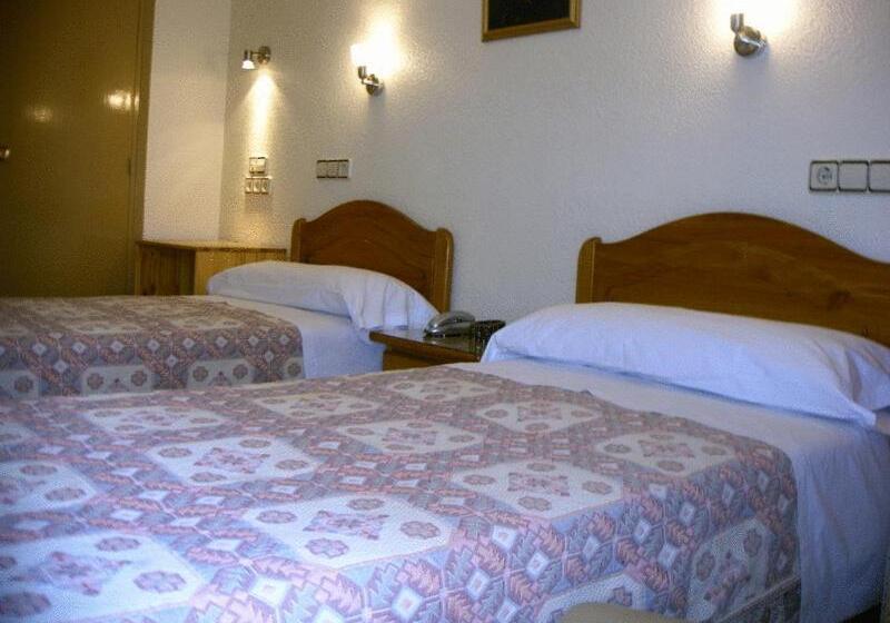 غرفة قياسية ثلاثية, La Parra