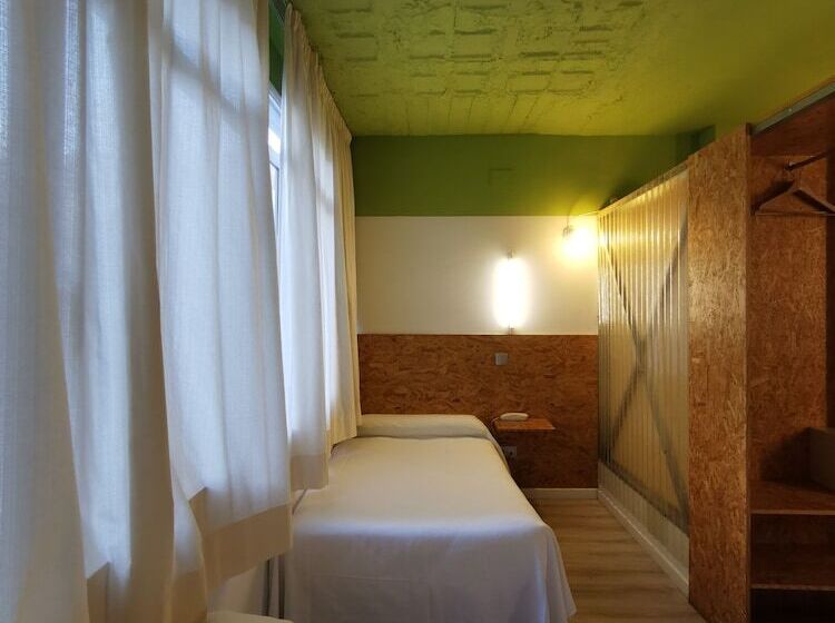 スタンダードルーム, La Posada De El Chaflan