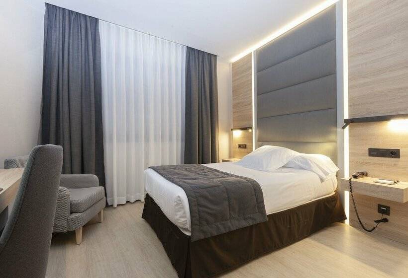 اتاق استاندارد, Liabeny