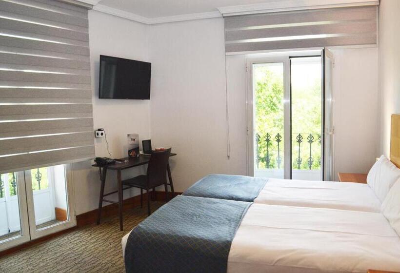 Номер Superior, ITC Mora by Soho Boutique