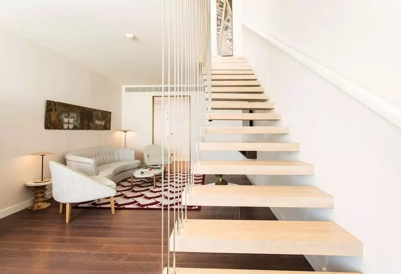 سوئیت جونیور با چشمانداز, NH Collection Madrid Eurobuilding