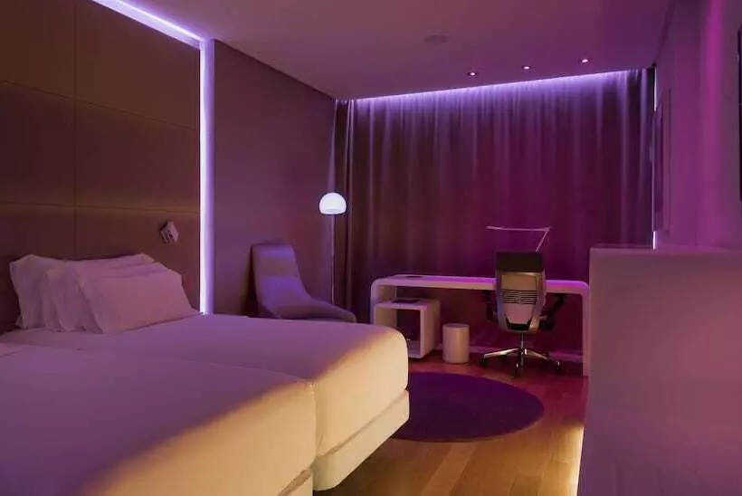 اتاق سوپریور با چشمانداز, NH Collection Madrid Eurobuilding