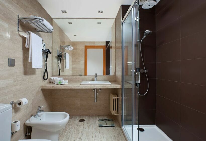 اتاق استاندارد, NH Madrid Ventas