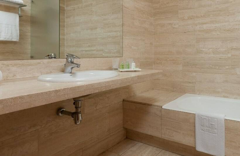 اتاق سوپریور, NH Madrid Ventas