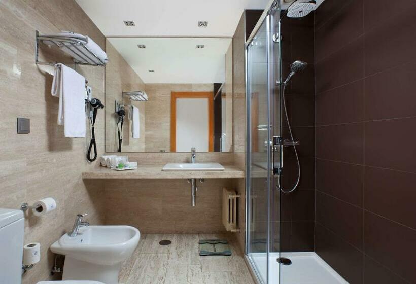 اتاق استاندارد تودرتو, NH Madrid Ventas