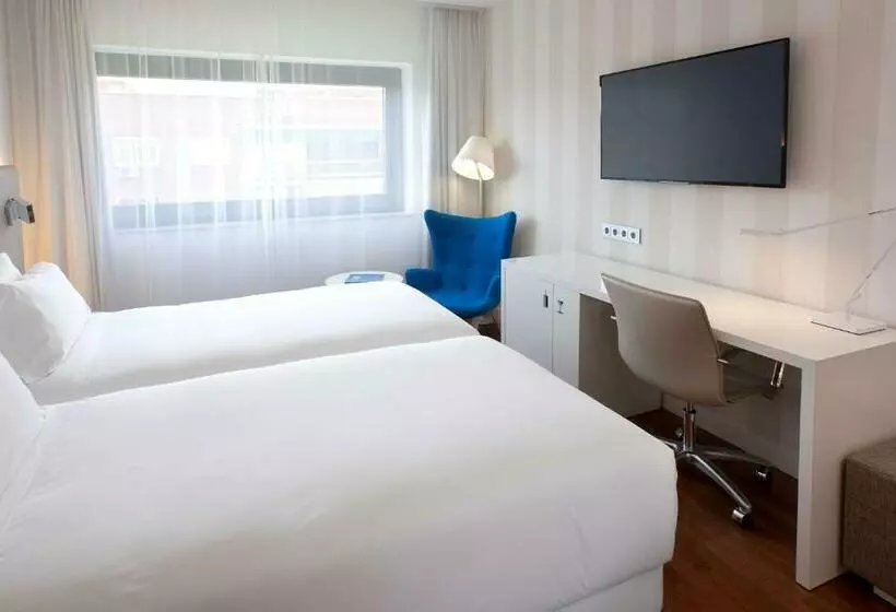 Standard-huone Yhdistettävä, NH Madrid Ventas