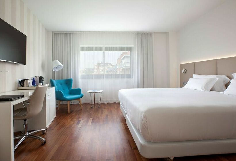 标准三人间, NH Madrid Ventas