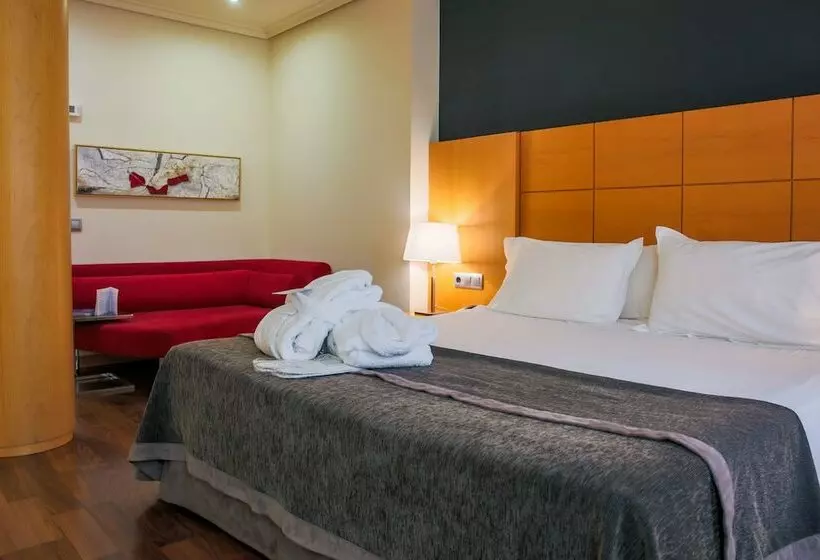 اتاق لوکس, Barceló Murcia Siete Coronas