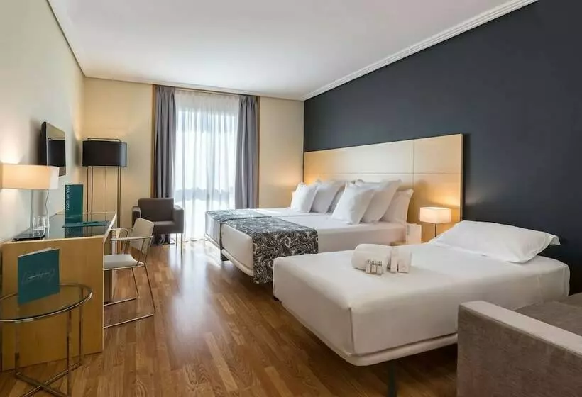 اتاق سوپریور سه تخته, Barceló Murcia Siete Coronas