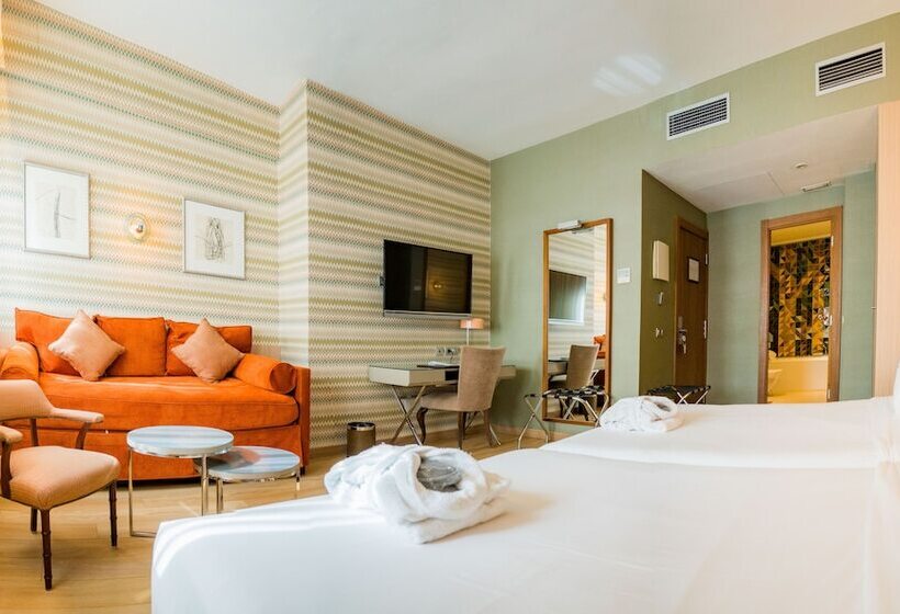 חדר סופריור עם ג'קוזי, Opera