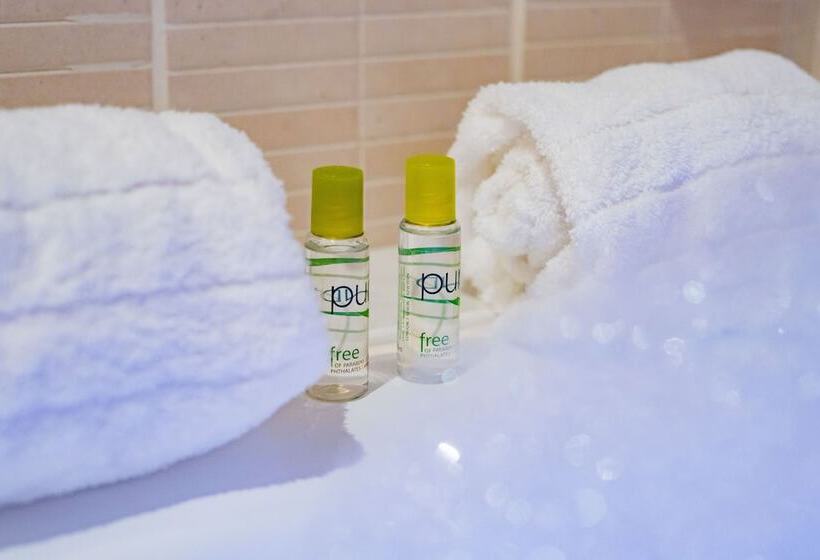 חדר סופריור עם ג'קוזי, Opera