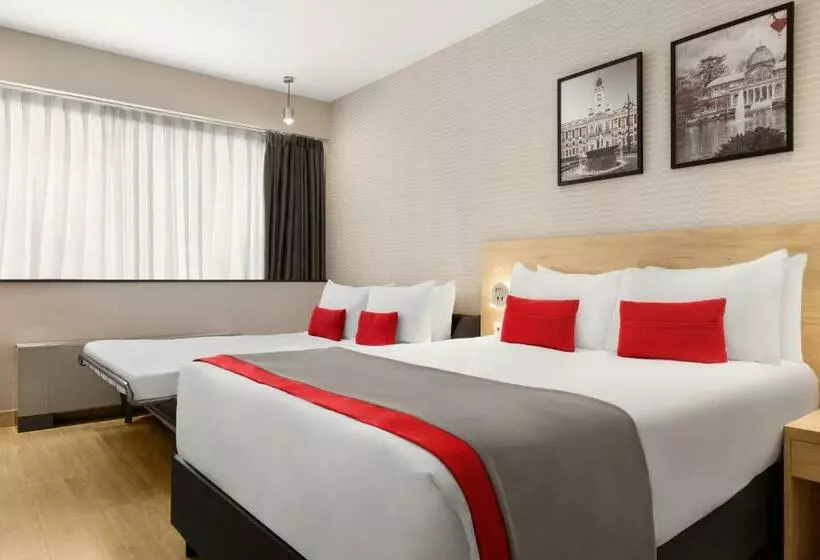 اتاق خانوادگی, Ramada By Wyndham Madrid Tres Cantos