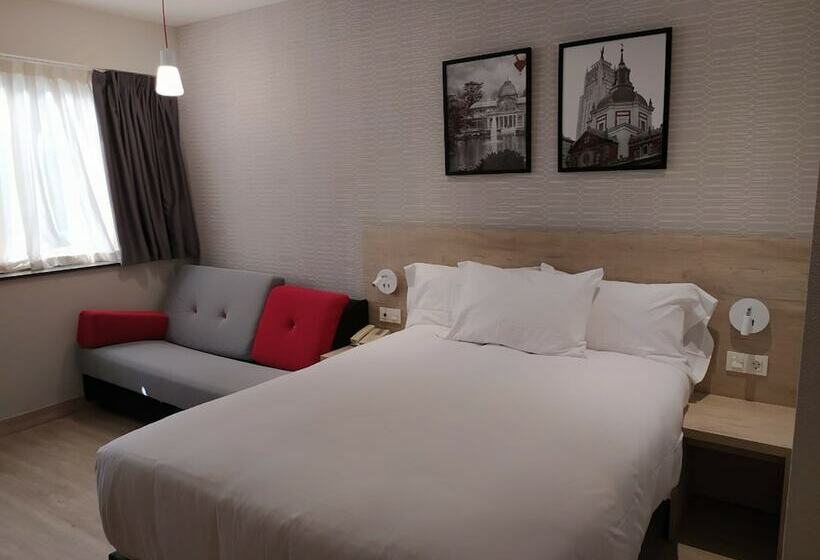 Семейный Номер, Ramada By Wyndham Madrid Tres Cantos