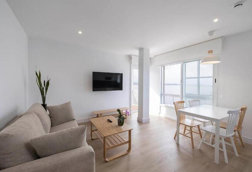 バルコニー付き１ベッドルームアパートメント, Apartamentos Rotilio