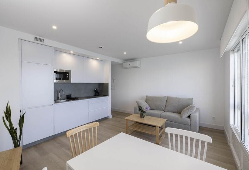 海の見える１ベッドルームアパートメント, Apartamentos Rotilio
