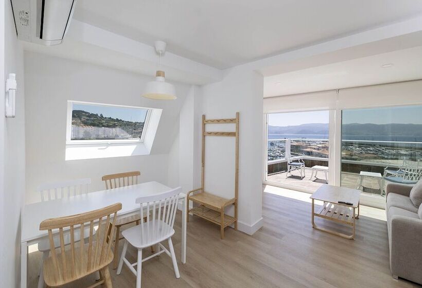 １ベッドルームのデラックスアパートメント, Apartamentos Rotilio