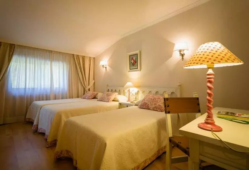 Habitació Triple Estàndard, Stellamaris