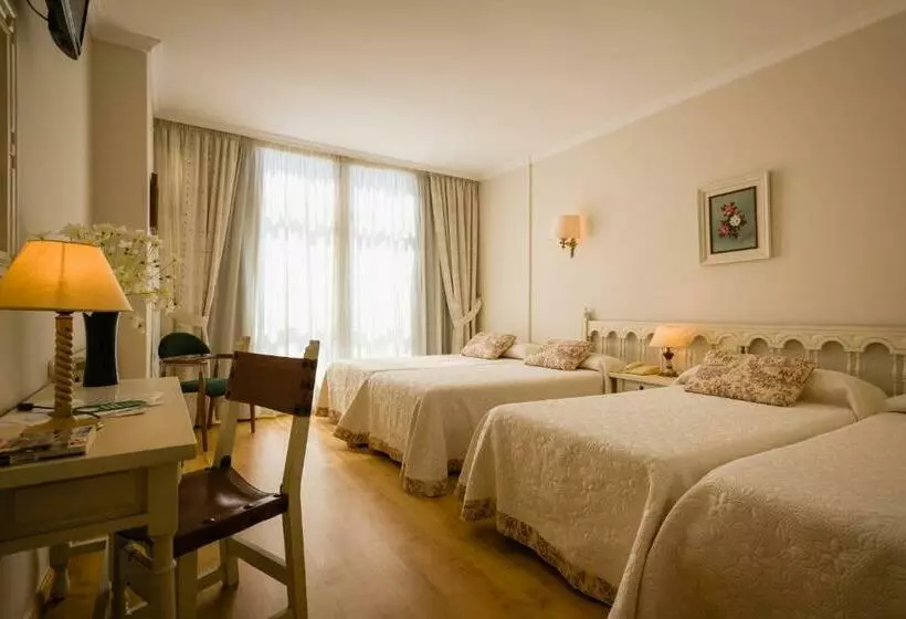 Habitació Triple Estàndard, Stellamaris