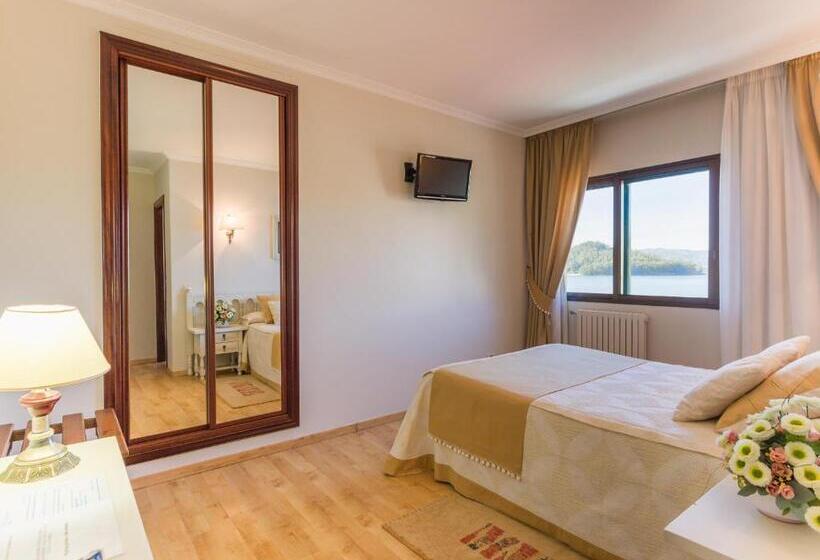 Номер Стандарт Боковой Вид на Море, Stellamaris