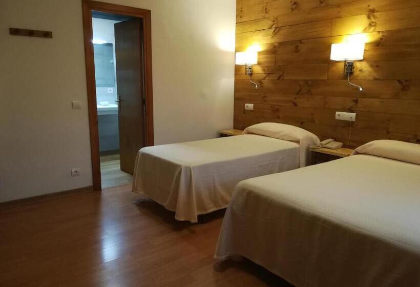 标准三人间, Vicente