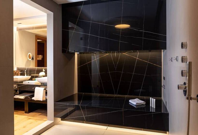 سوئیت کلاب, Wellington Hotel & Spa Madrid