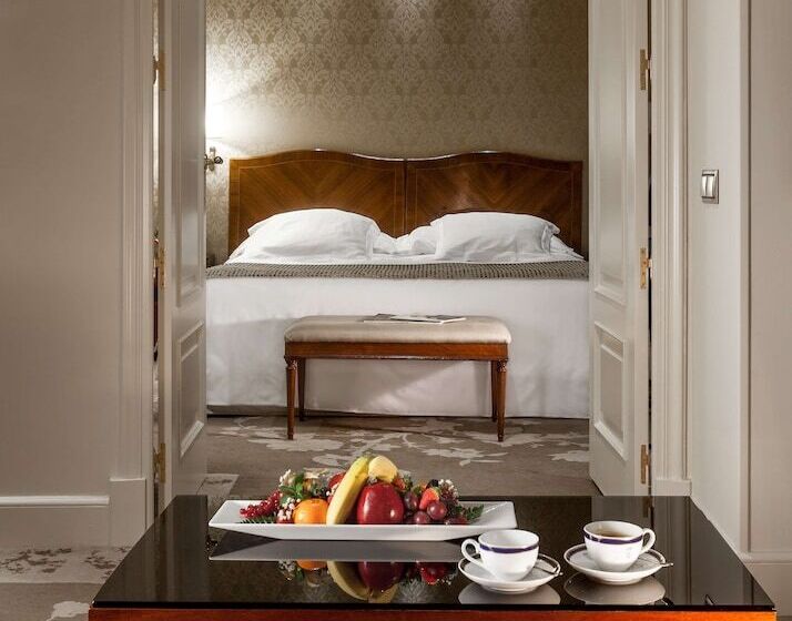 Club Junior Suite, Wellington Hotel & Spa Madrid