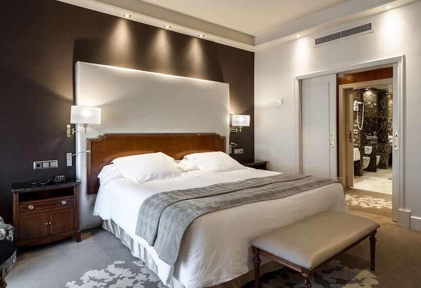 سوییت جونیور کلاب, Wellington Hotel & Spa Madrid